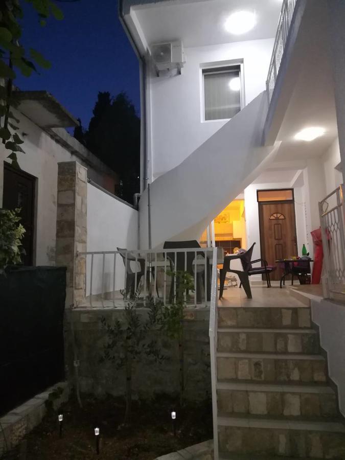 Apartmani Сутоморе Екстериор снимка